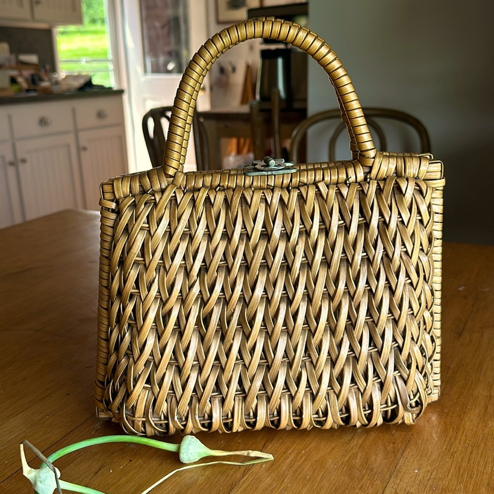 Unique Vintage Woven Basket Clutch